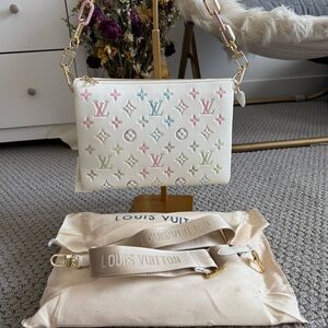 Louis Vuitton coussin Multicolor